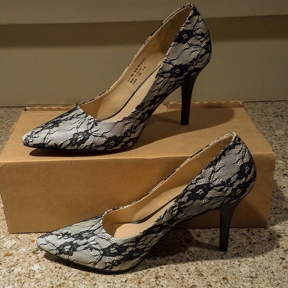 Boston Design Studio Lace Pumps - Picture 1 of 5